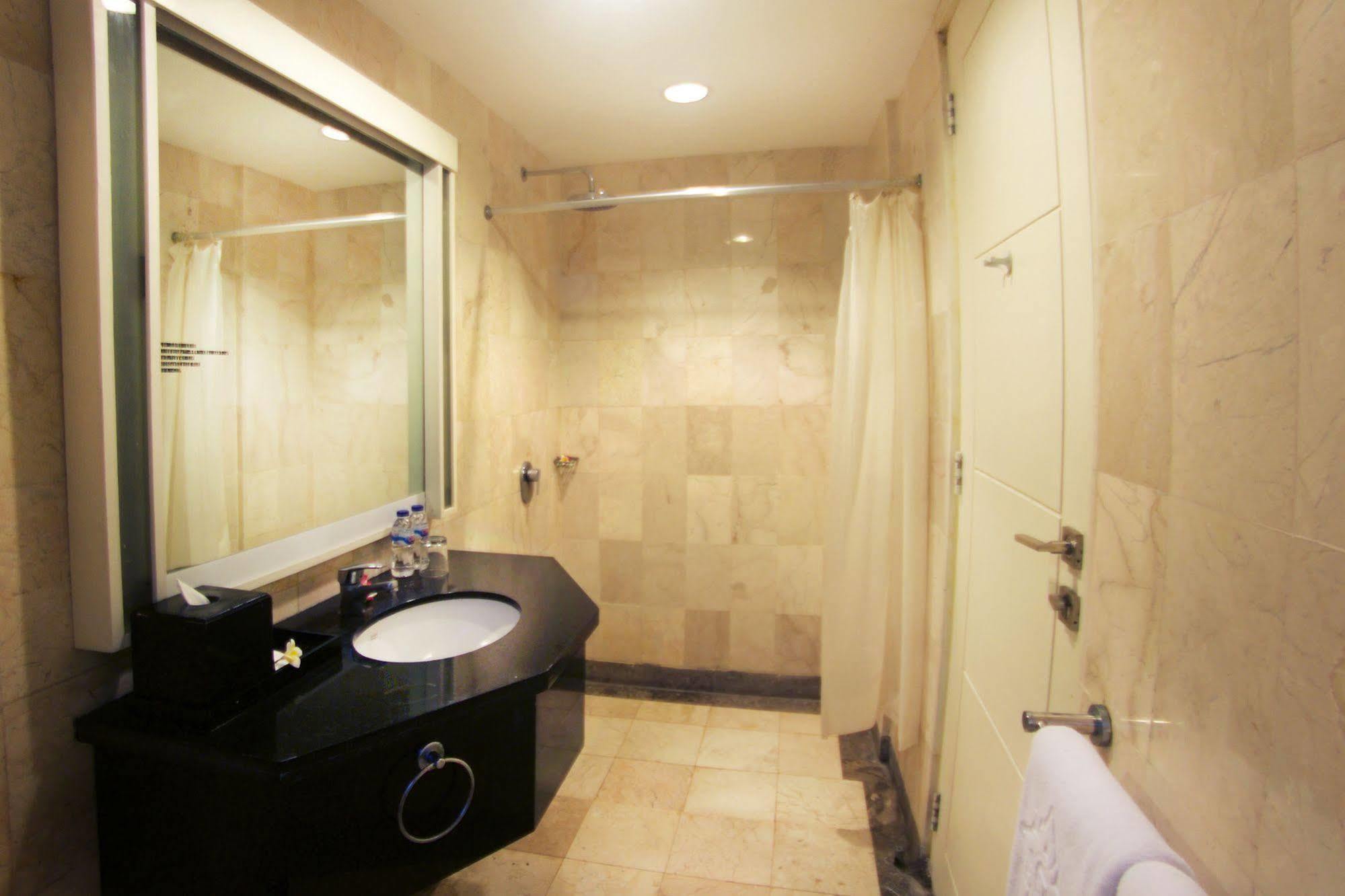 Bali Kuta Resort 4*